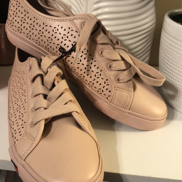 Blush Sneakers - Picture 2 of 2